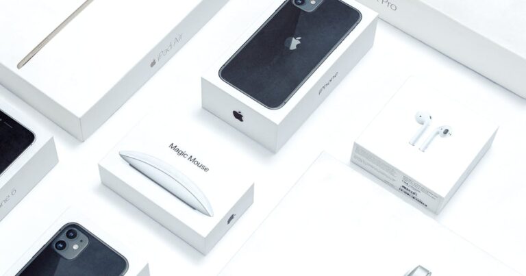 Tim Cook Is Stepping Down. Apple Just Named Its First New CEO in 15 Years.